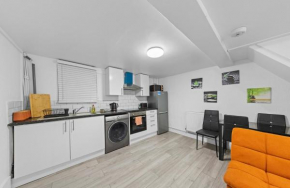 Private 2 Bed Apartment